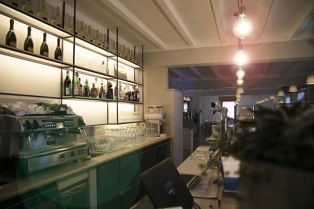 Locanda Ulivi Cavaion Veronese 3*,